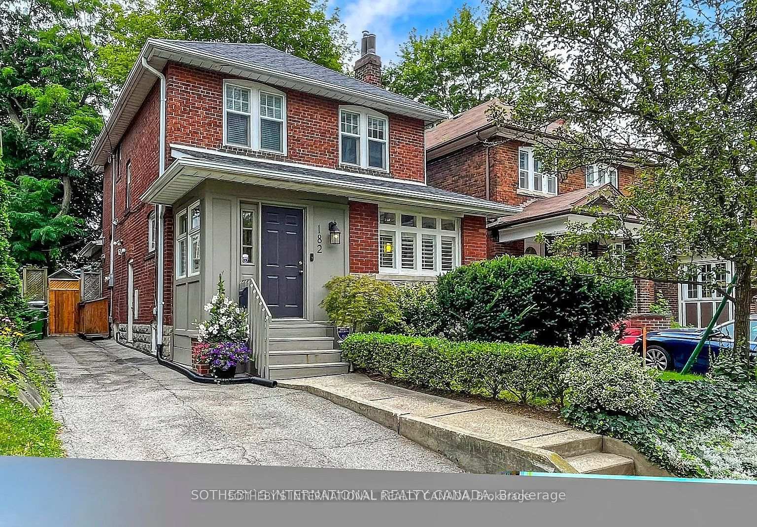 Front of 182 Duplex Avenue
