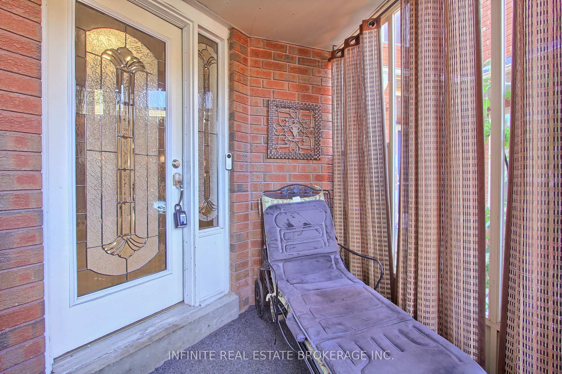 Photo 8 of 70 sable Crescent, Whitby, Rolling Acres — HOMEH
