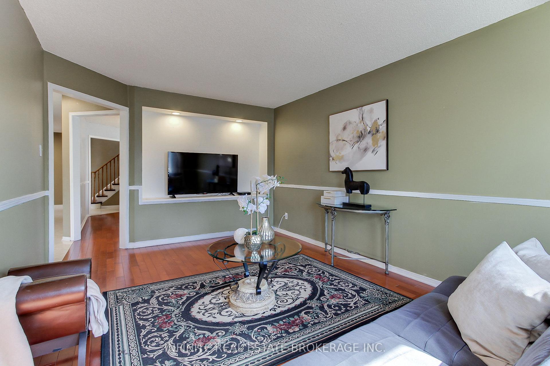 Photo 17 of 70 sable Crescent, Whitby, Rolling Acres — HOMEH
