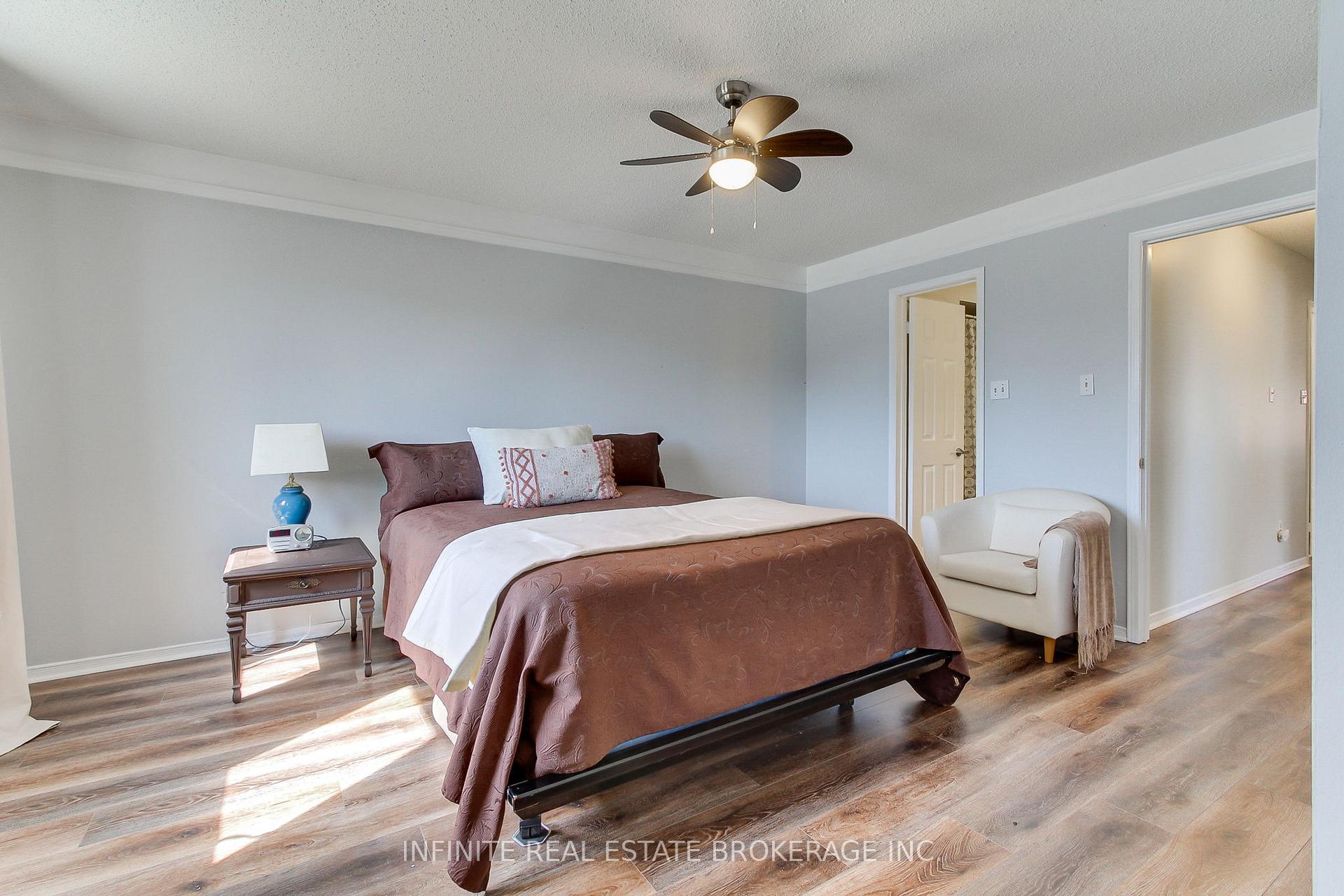 Photo 29 of 70 sable Crescent, Whitby, Rolling Acres — HOMEH
