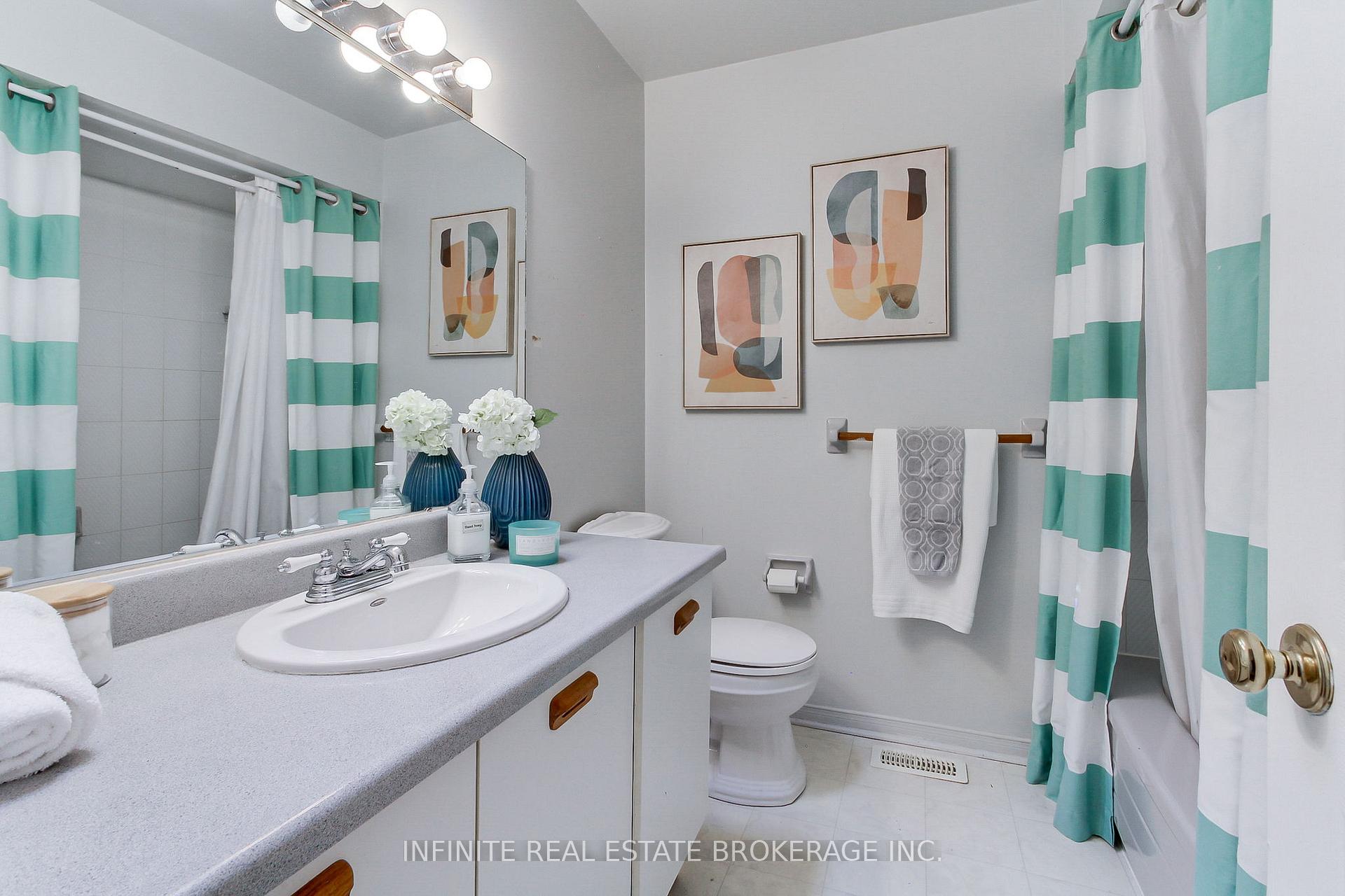 Photo 30 of 70 sable Crescent, Whitby, Rolling Acres — HOMEH