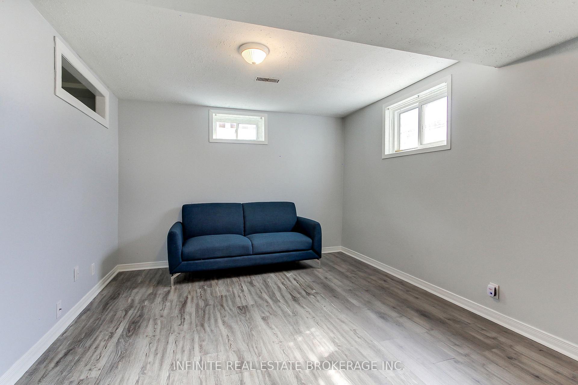 Photo 38 of 70 sable Crescent, Whitby, Rolling Acres — HOMEH