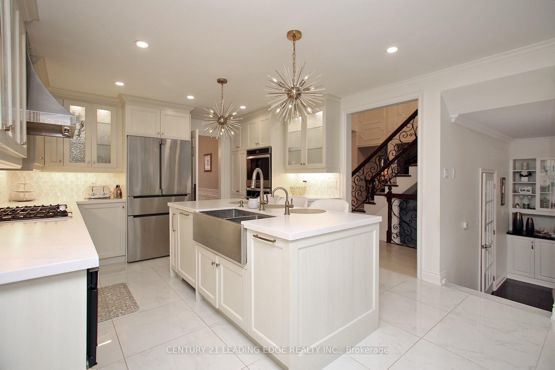 Photo 17 of 6 Wrenwood Court, Markham, Unionville — HOMEH