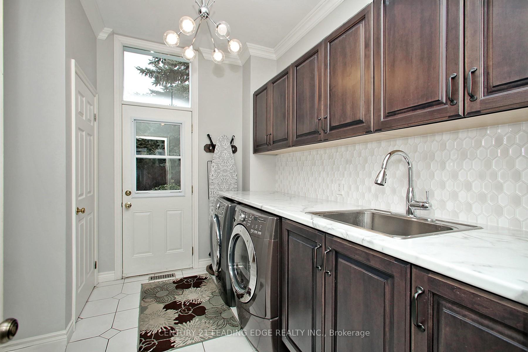 Photo 24 of 6 Wrenwood Court, Markham, Unionville — HOMEH