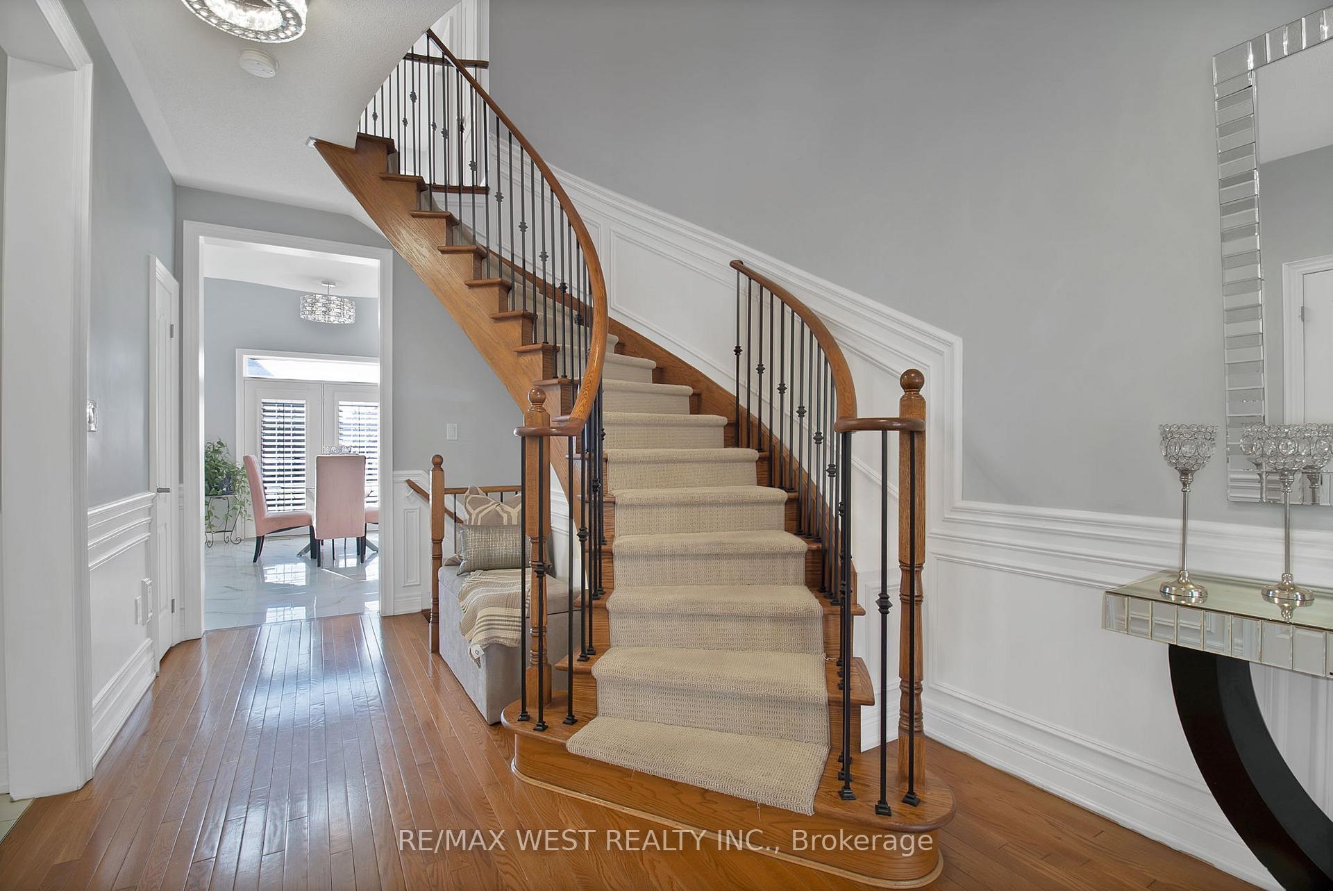 Photo 16 of 3 Fallowfield Road, Brampton, Credit Valley — HOMEH