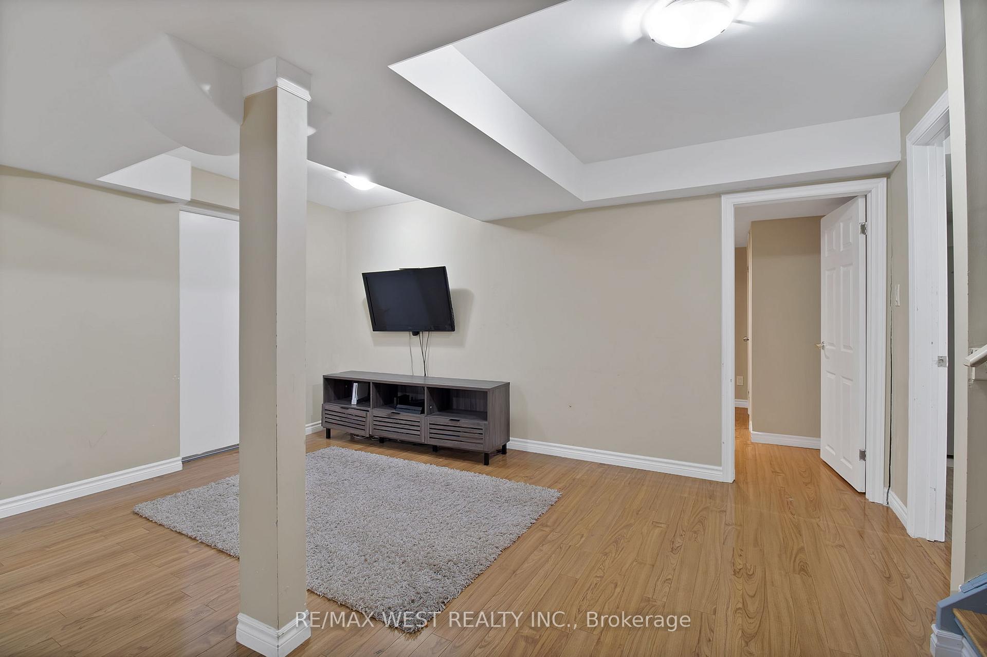Photo 30 of 3 Fallowfield Road, Brampton, Credit Valley — HOMEH