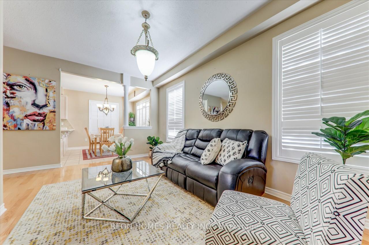 Photo 14 of 11 Pathmaster Road, Brampton, Bram East — HOMEH