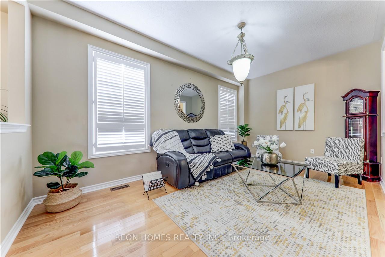 Photo 8 of 11 Pathmaster Road, Brampton, Bram East — HOMEH