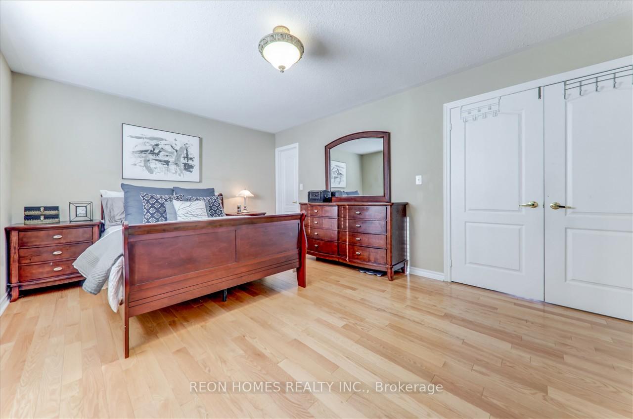Photo 20 of 11 Pathmaster Road, Brampton, Bram East — HOMEH