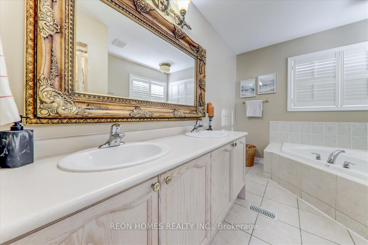 Photo 23 of 11 Pathmaster Road, Brampton, Bram East — HOMEH