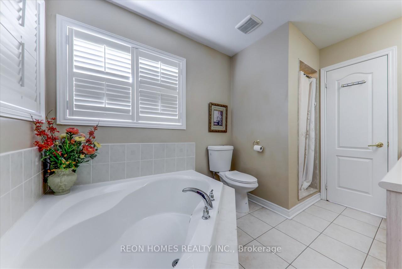 Photo 29 of 11 Pathmaster Road, Brampton, Bram East — HOMEH