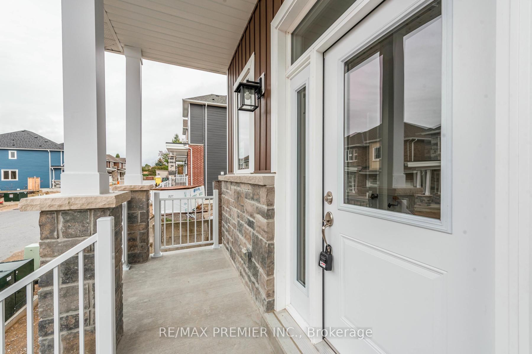 Photo 7 of 5 Hampton Lane, Barrie, Ardagh — HOMEH