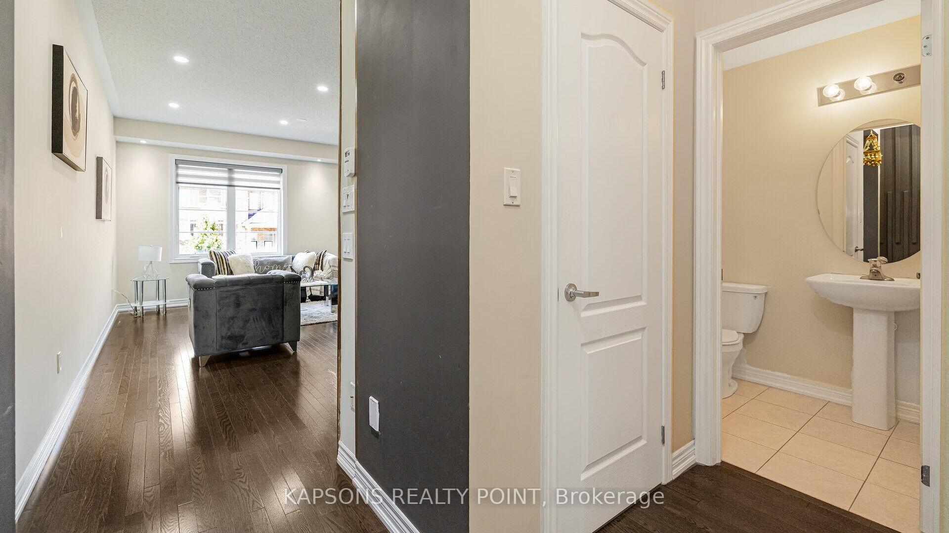 Photo 9 of 191 Inspire Boulevard N, Brampton, Sandringham-Wellington North — HOMEH