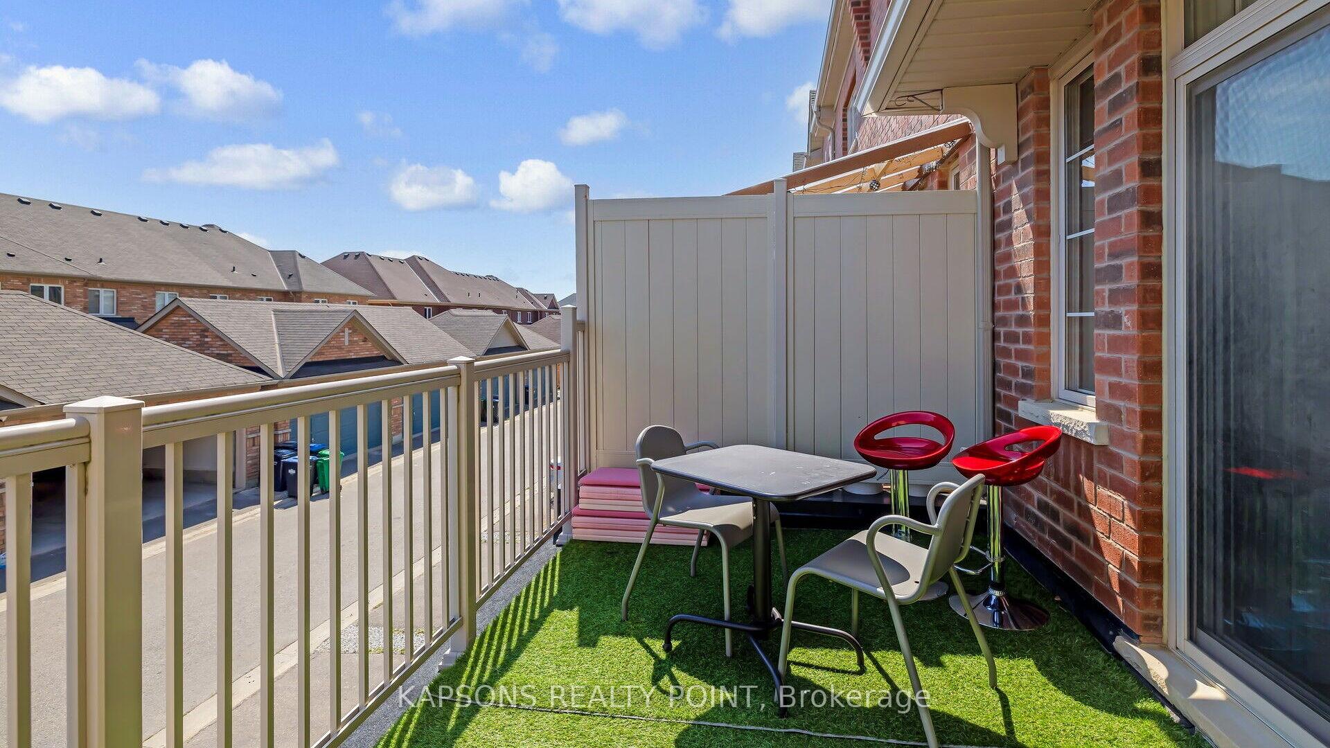 Photo 11 of 191 Inspire Boulevard N, Brampton, Sandringham-Wellington North — HOMEH