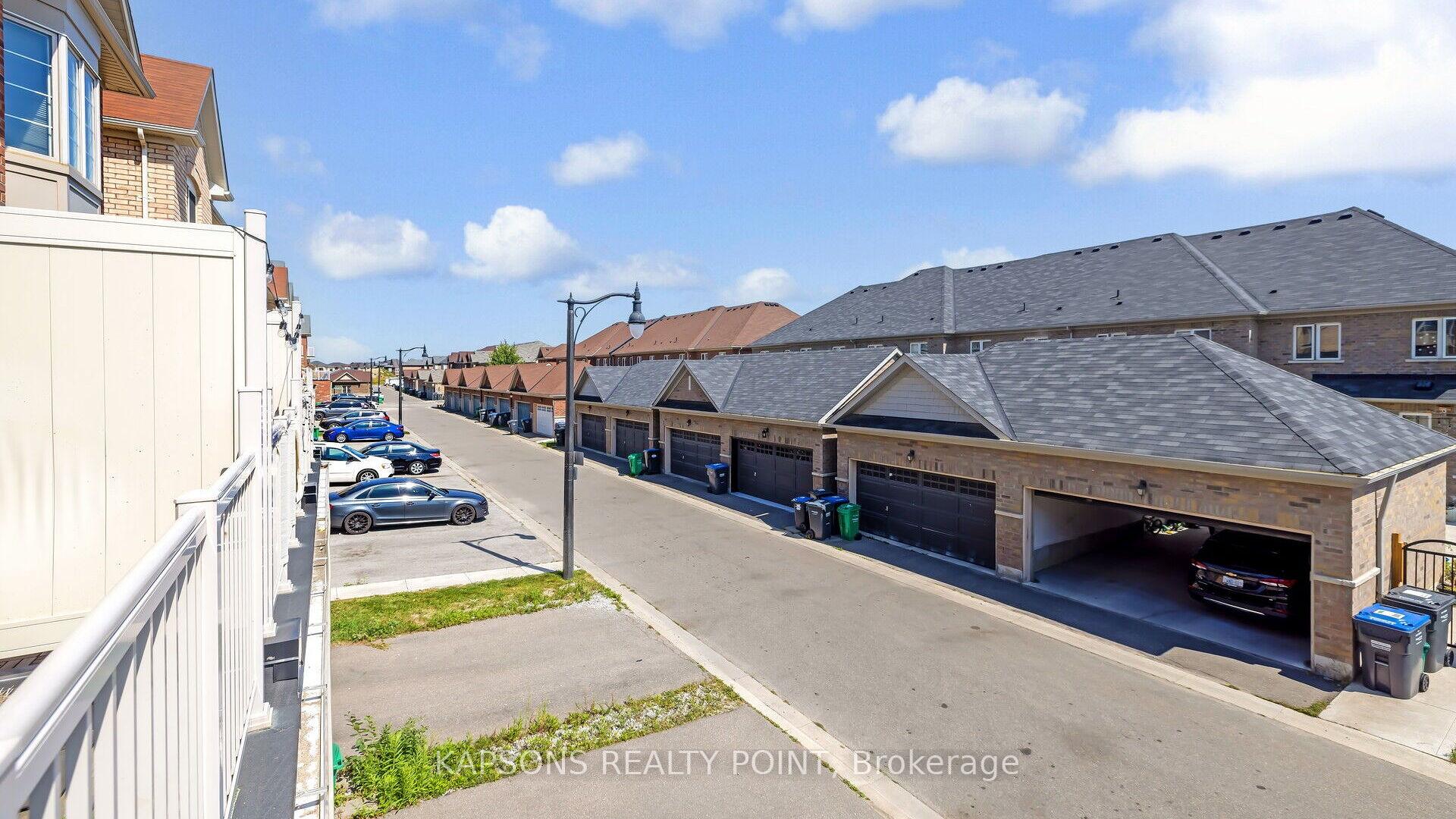 Photo 8 of 191 Inspire Boulevard N, Brampton, Sandringham-Wellington North — HOMEH