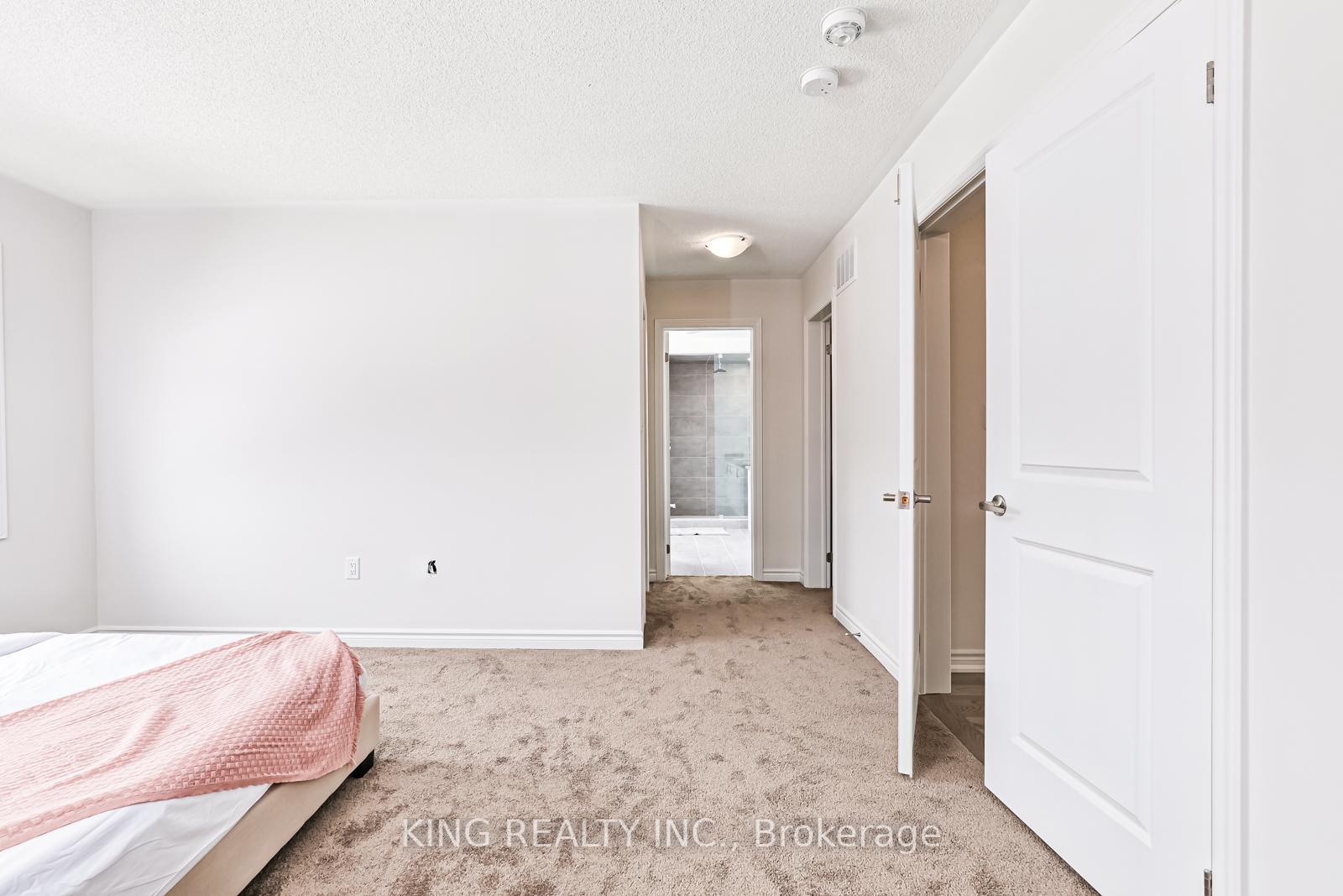 Photo 17 of 22 Rosanne Circle, Wasaga Beach — HOMEH