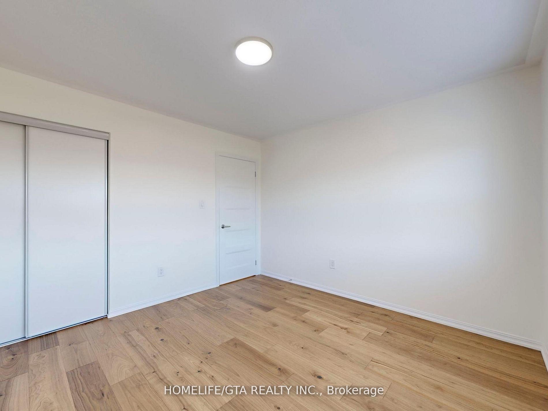 Photo 20 of 1747 Liatris Drive E, Pickering, Duffin Heights — HOMEH