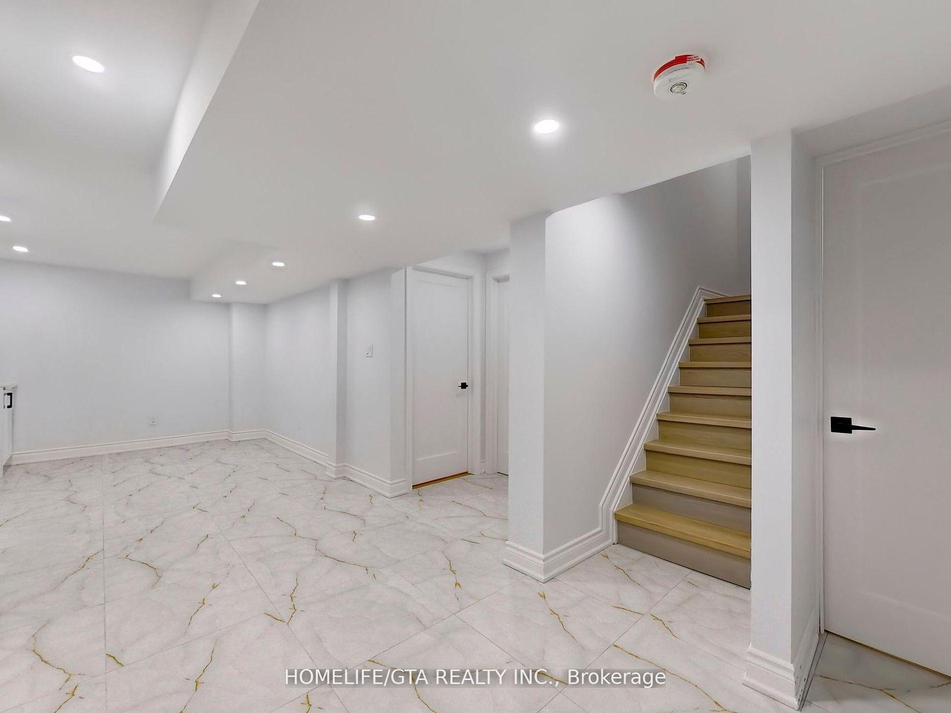 Photo 34 of 1747 Liatris Drive E, Pickering, Duffin Heights — HOMEH
