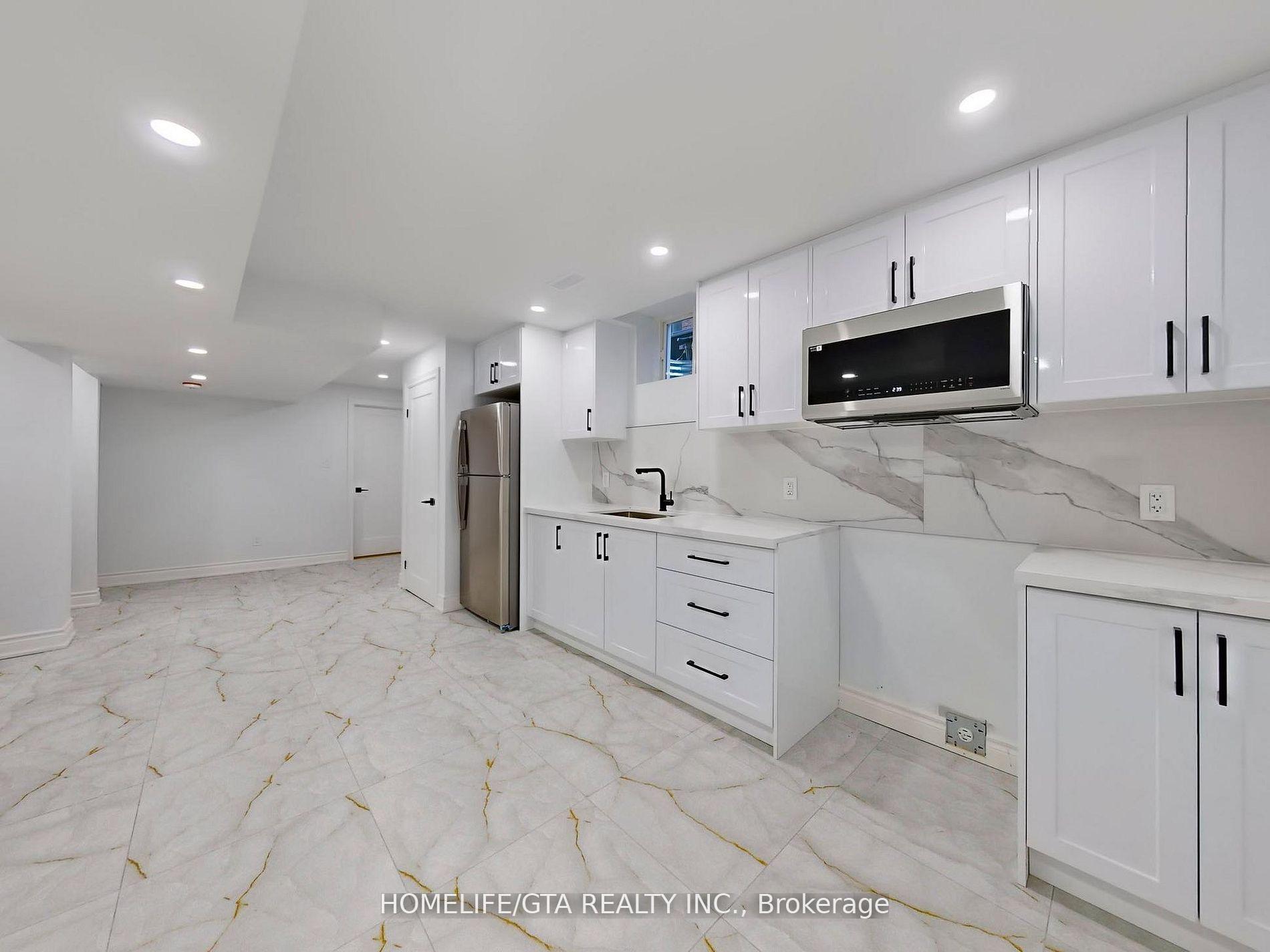 Photo 23 of 1747 Liatris Drive E, Pickering, Duffin Heights — HOMEH