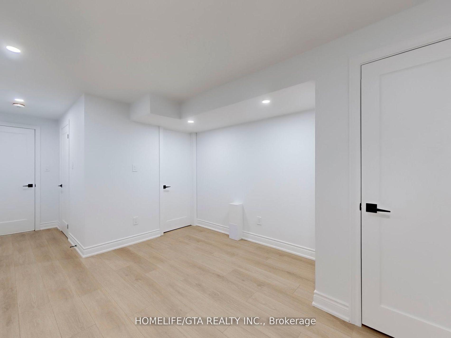 Photo 25 of 1747 Liatris Drive E, Pickering, Duffin Heights — HOMEH