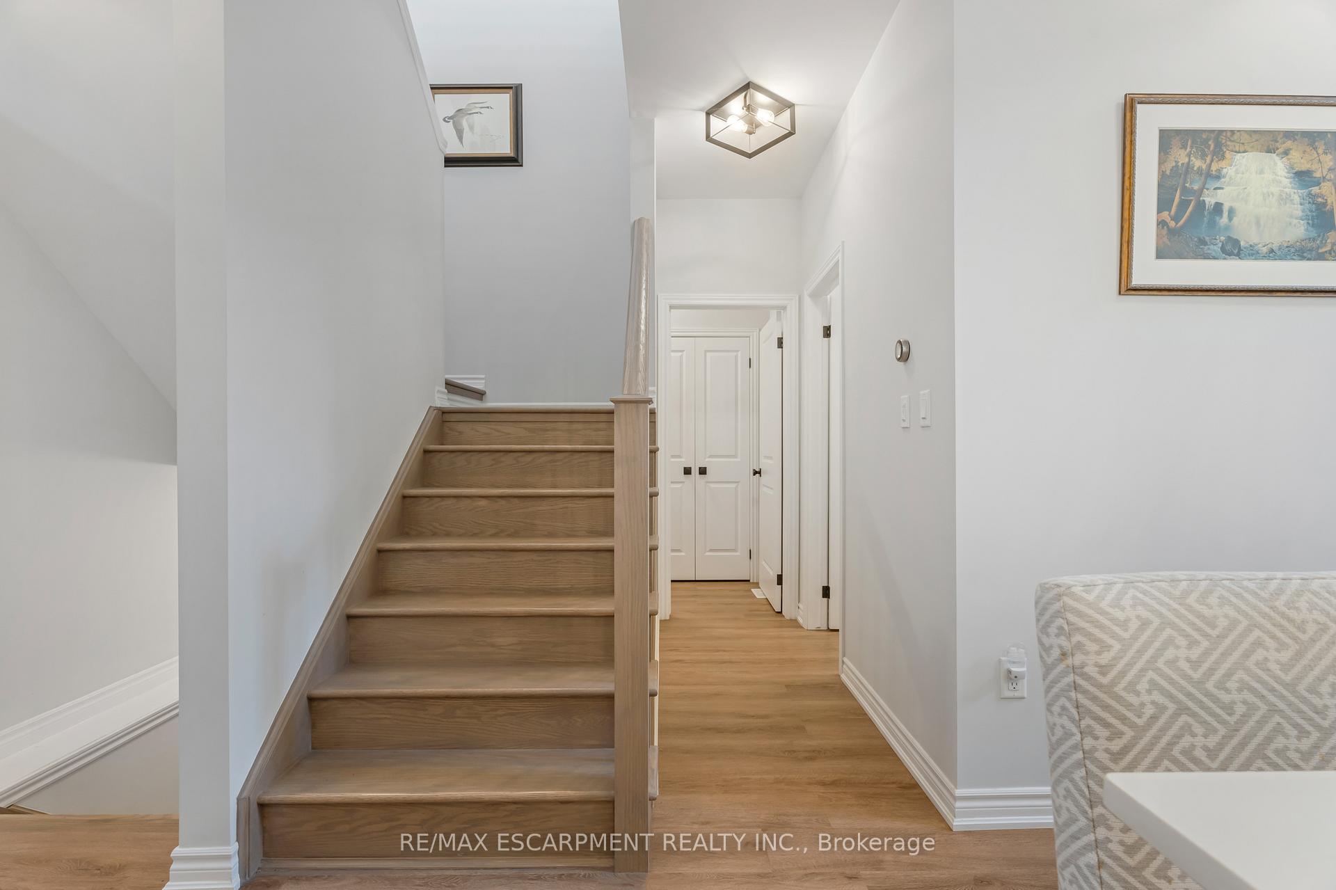 Photo 4 of 19 Welch Lane, Hamilton, Mountview — HOMEH