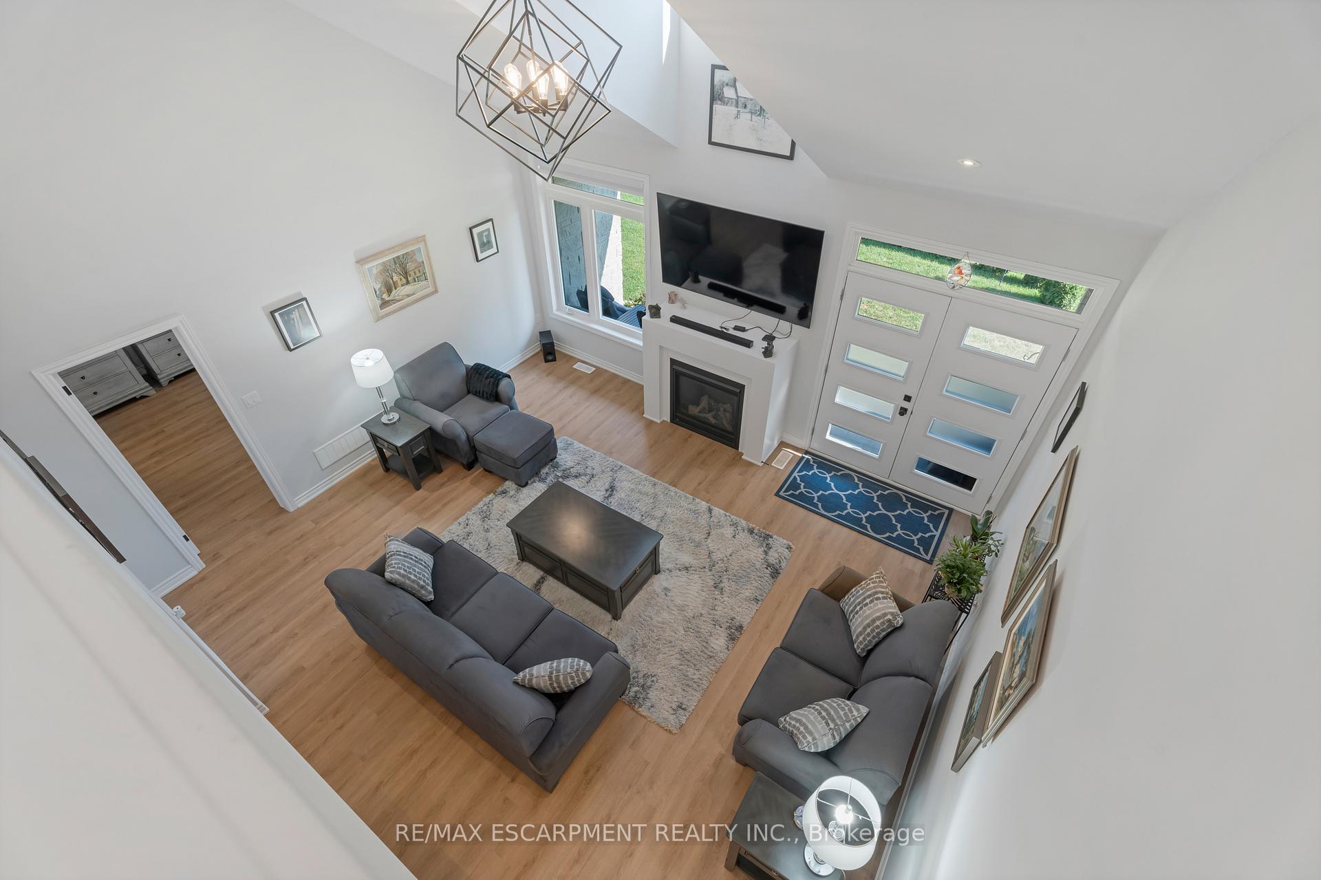 Photo 24 of 19 Welch Lane, Hamilton, Mountview — HOMEH