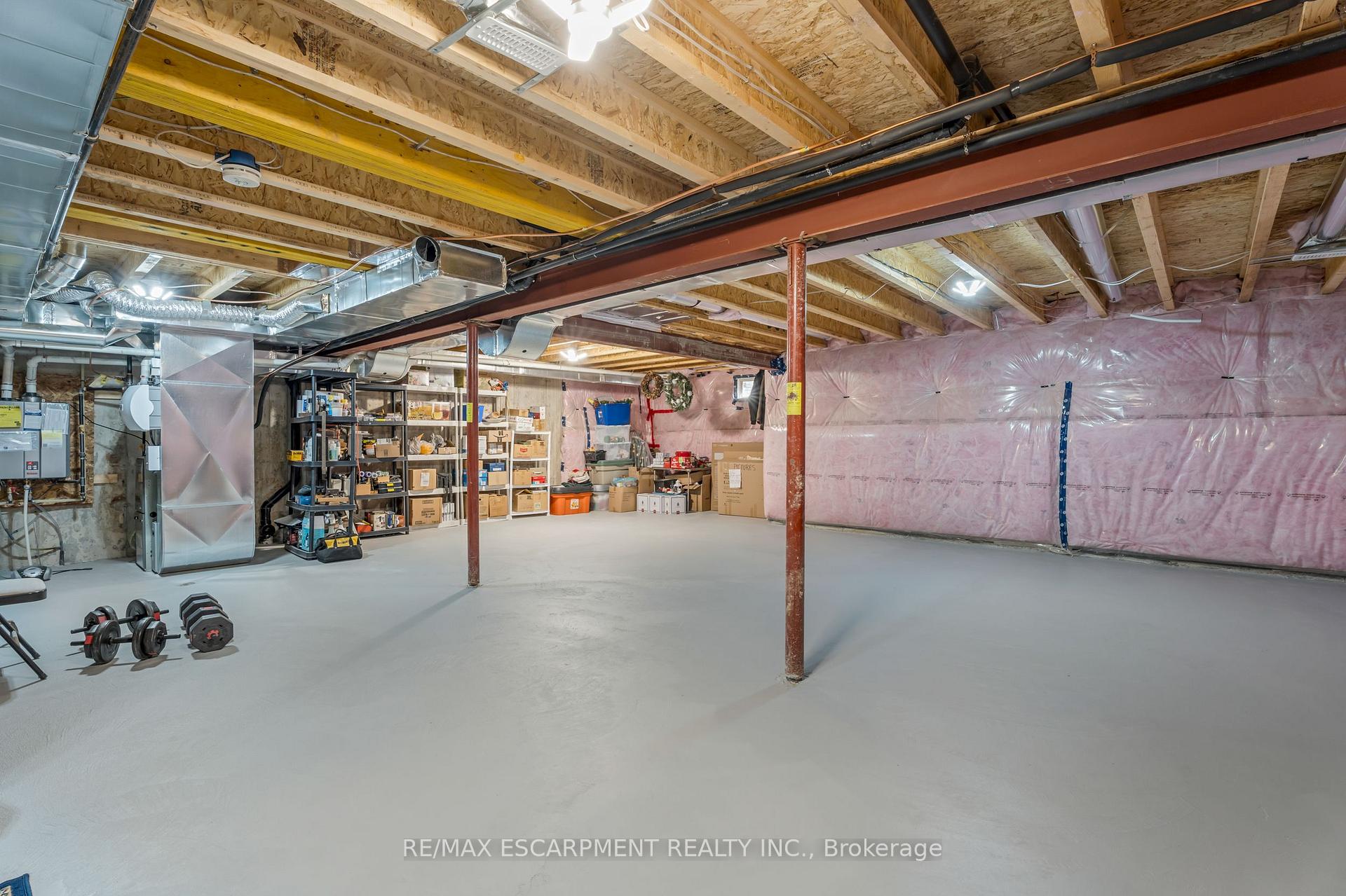 Photo 29 of 19 Welch Lane, Hamilton, Mountview — HOMEH