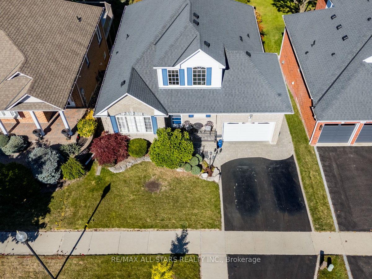 Photo 9 of 275 Waterbury Crescent, Scugog, Port Perry — HOMEH