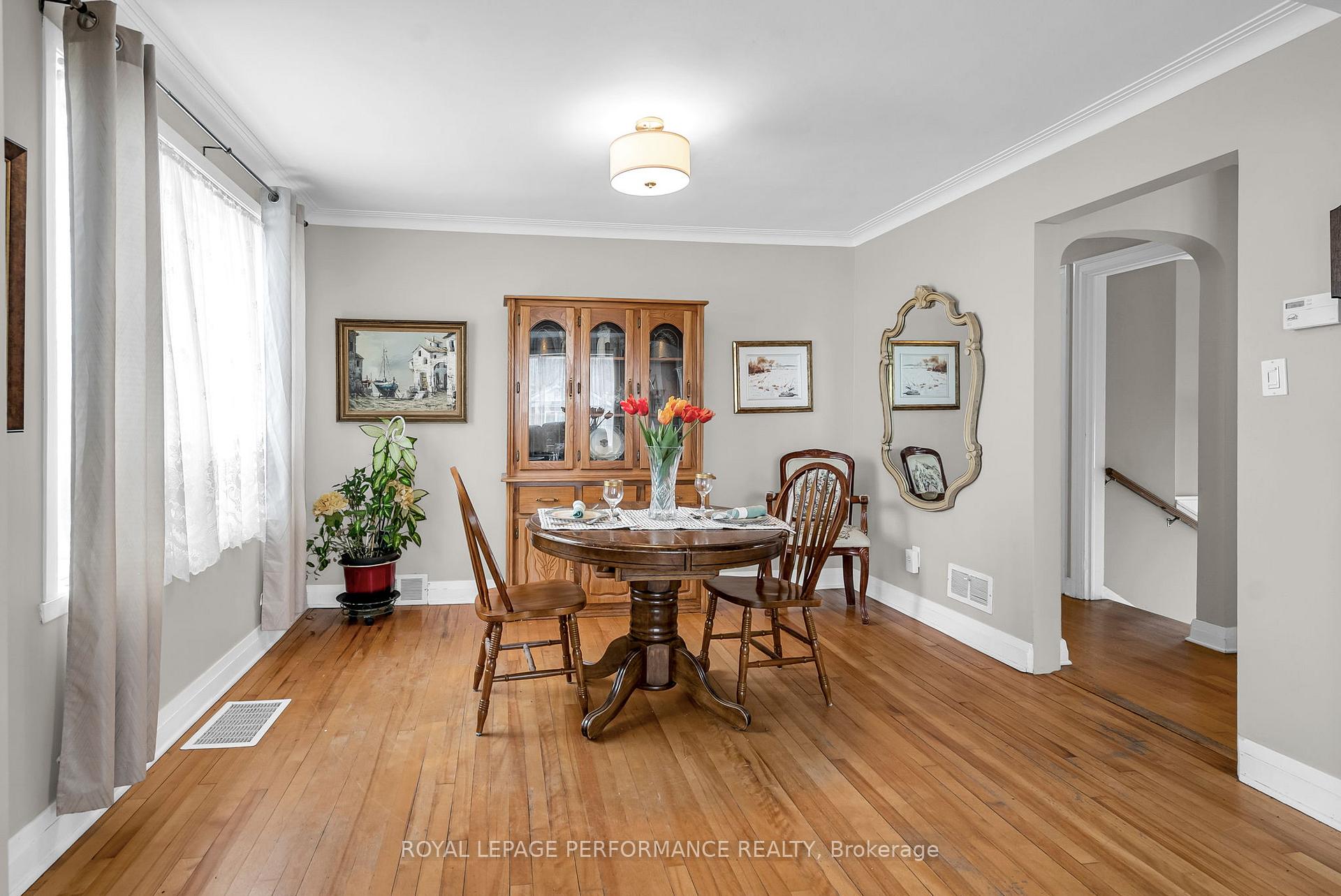Photo 7 of 525 Fifth Street E, Cornwall — HOMEH