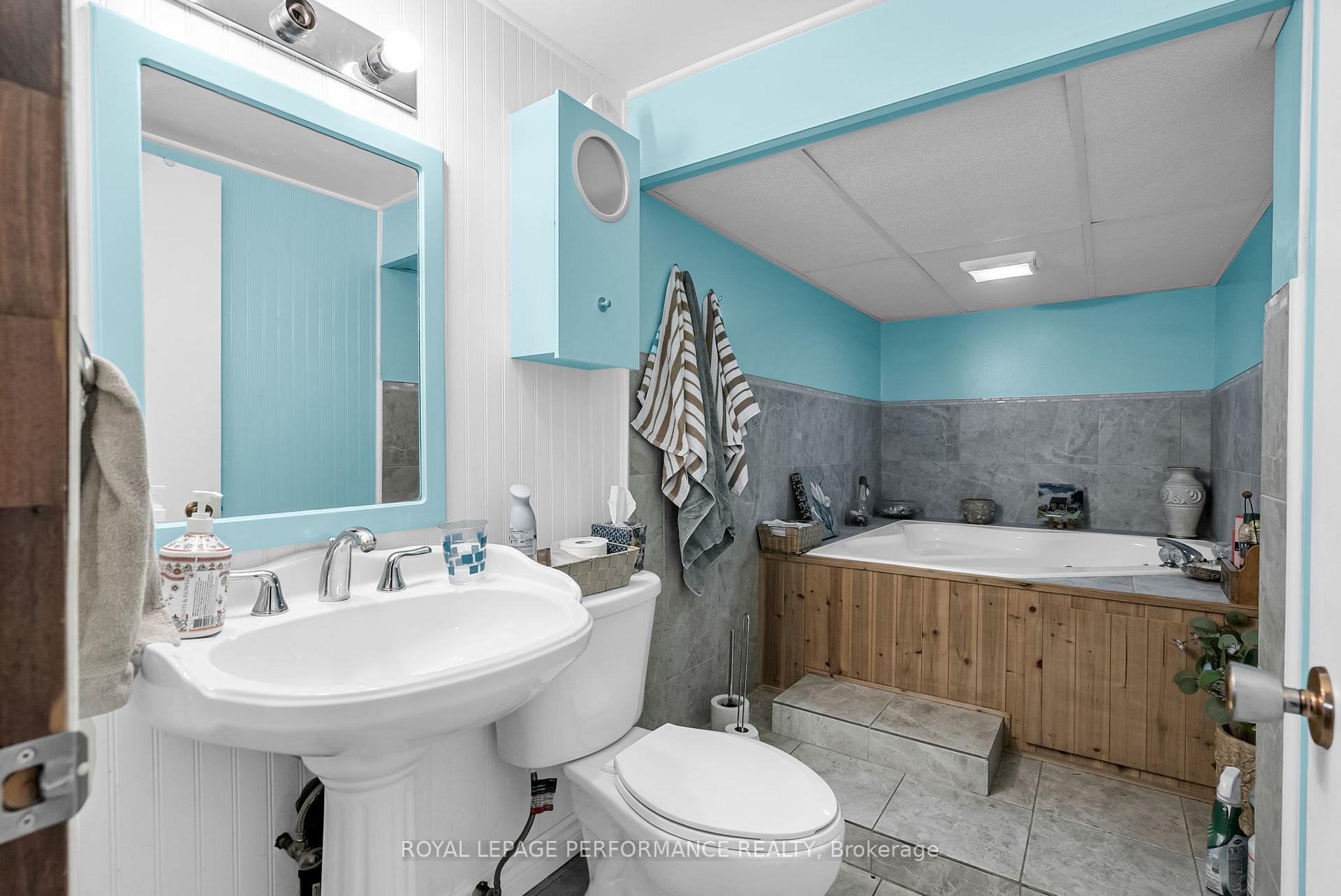 Photo 20 of 525 Fifth Street E, Cornwall — HOMEH