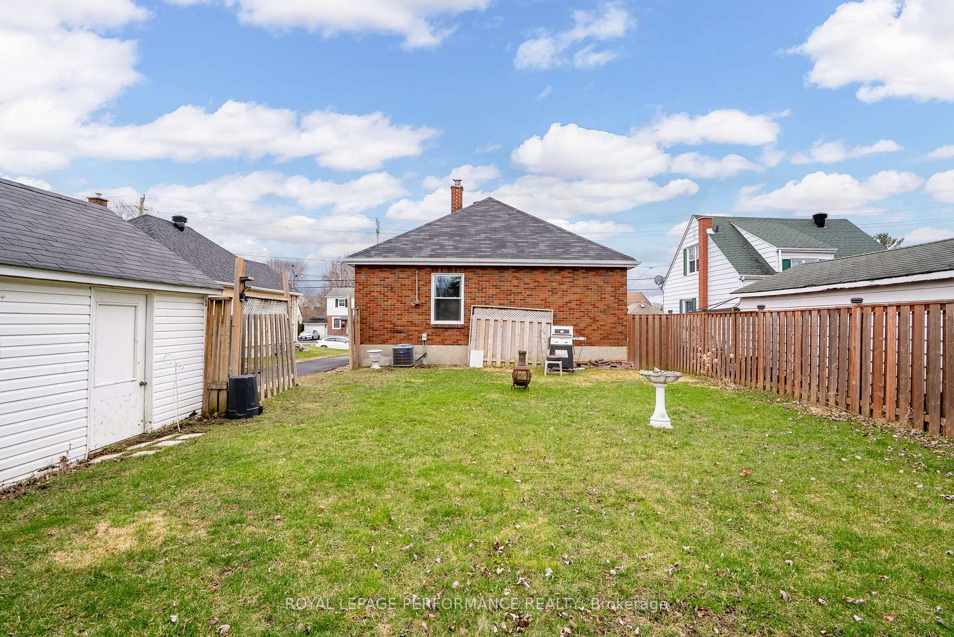 Photo 33 of 525 Fifth Street E, Cornwall — HOMEH