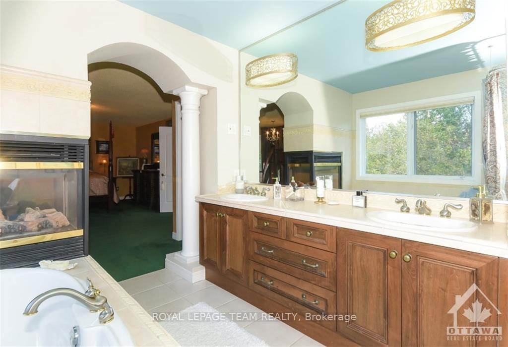 Photo 15 of 3804 Marble Canyon Crescent, Ottawa, Riverside South/Gloucester Glen — HOMEH