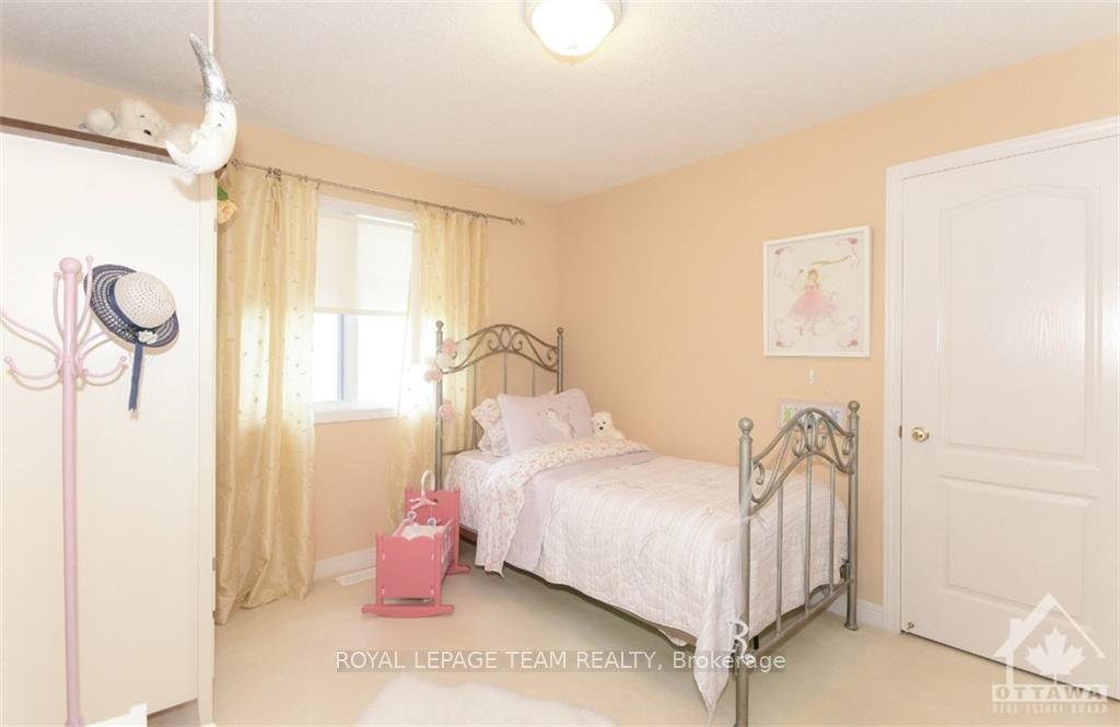 Photo 16 of 3804 Marble Canyon Crescent, Ottawa, Riverside South/Gloucester Glen — HOMEH