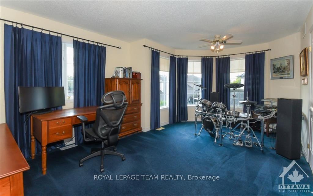 Photo 18 of 3804 Marble Canyon Crescent, Ottawa, Riverside South/Gloucester Glen — HOMEH