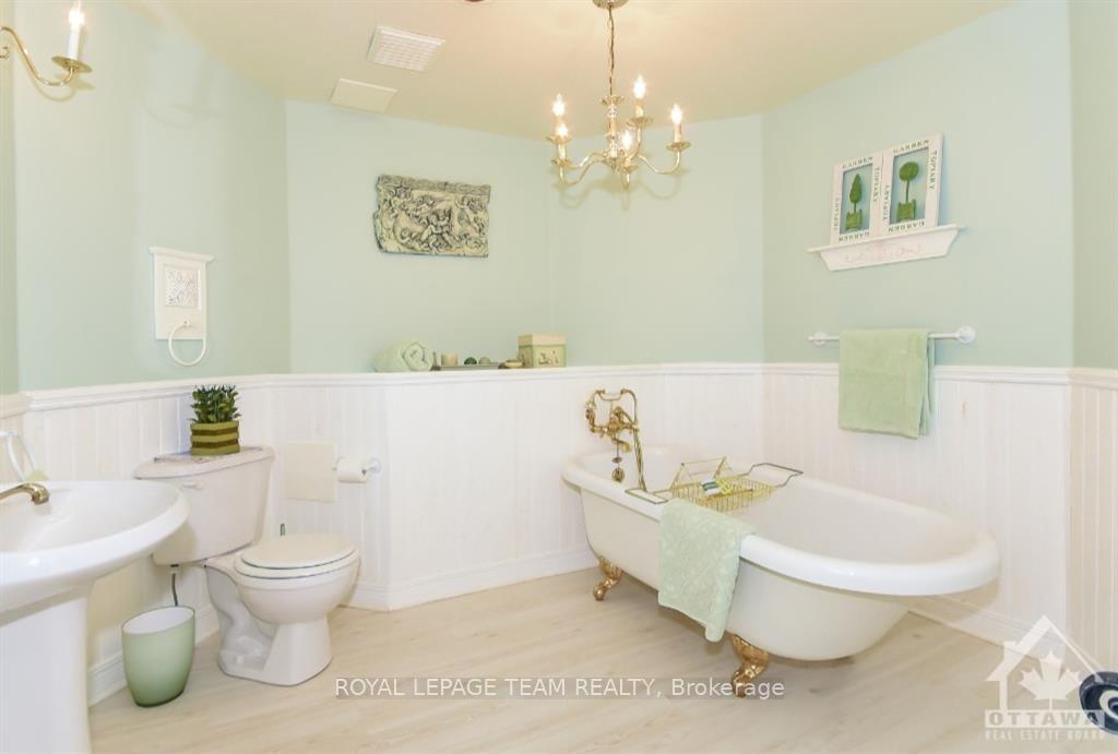 Photo 23 of 3804 Marble Canyon Crescent, Ottawa, Riverside South/Gloucester Glen — HOMEH