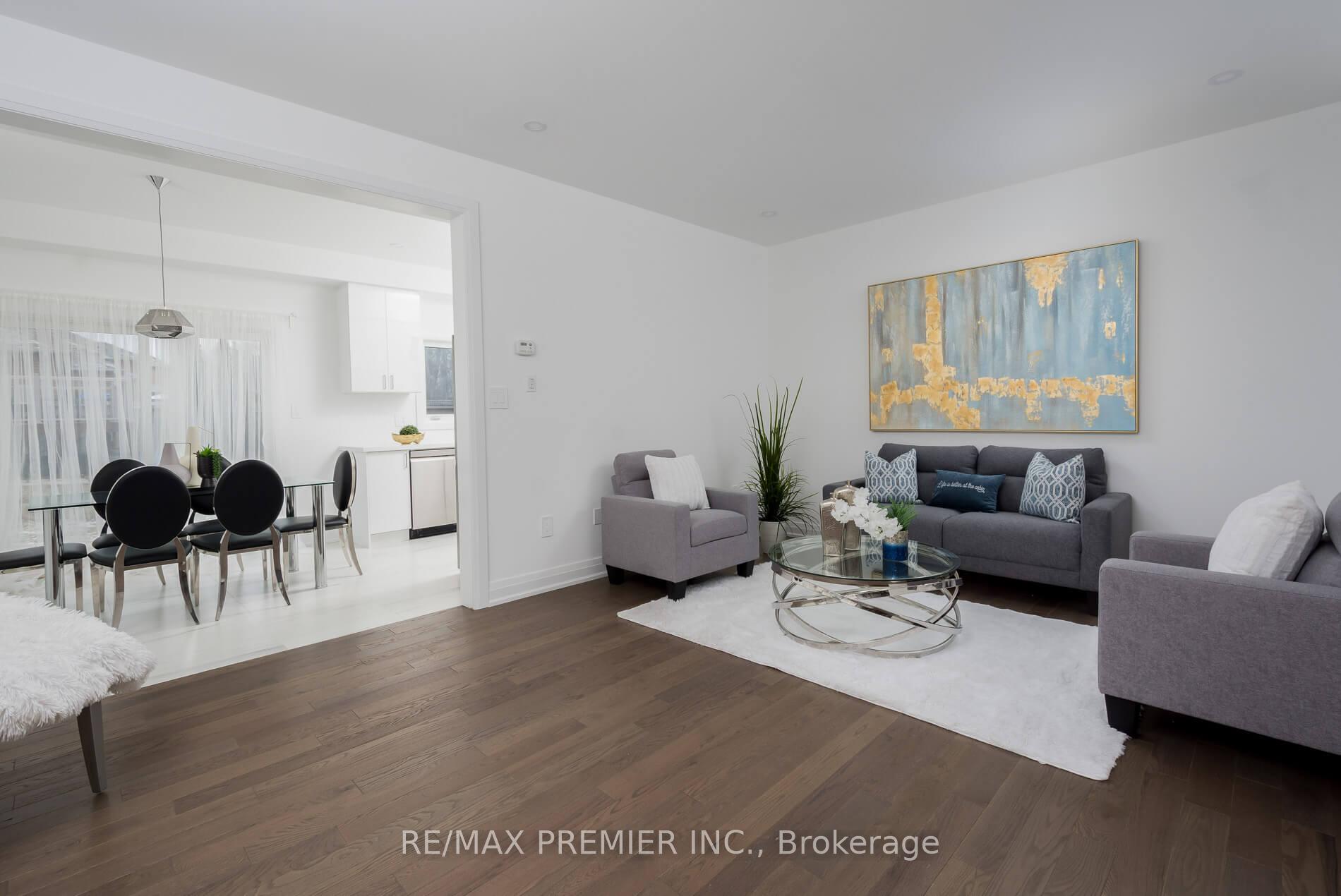 Photo 23 of 25 Virro Court, Vaughan, West Woodbridge — HOMEH