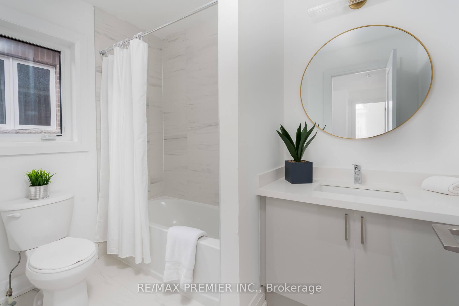 Photo 24 of 25 Virro Court, Vaughan, West Woodbridge — HOMEH