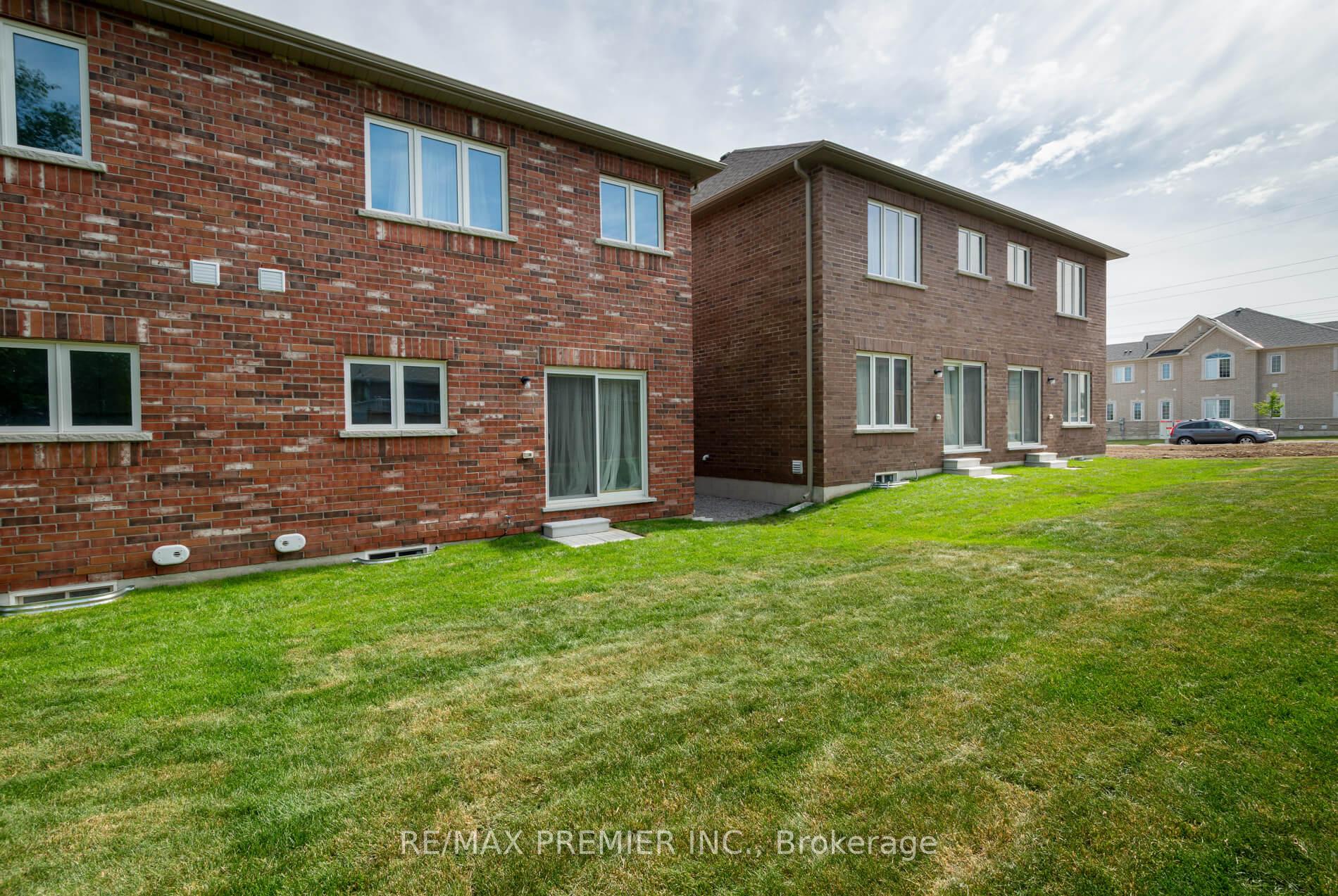 Photo 33 of 25 Virro Court, Vaughan, West Woodbridge — HOMEH