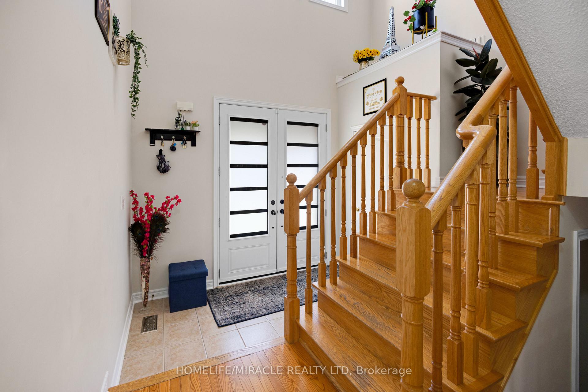 Photo 5 of 25 Openbay Gardens, Brampton, Sandringham-Wellington — HOMEH