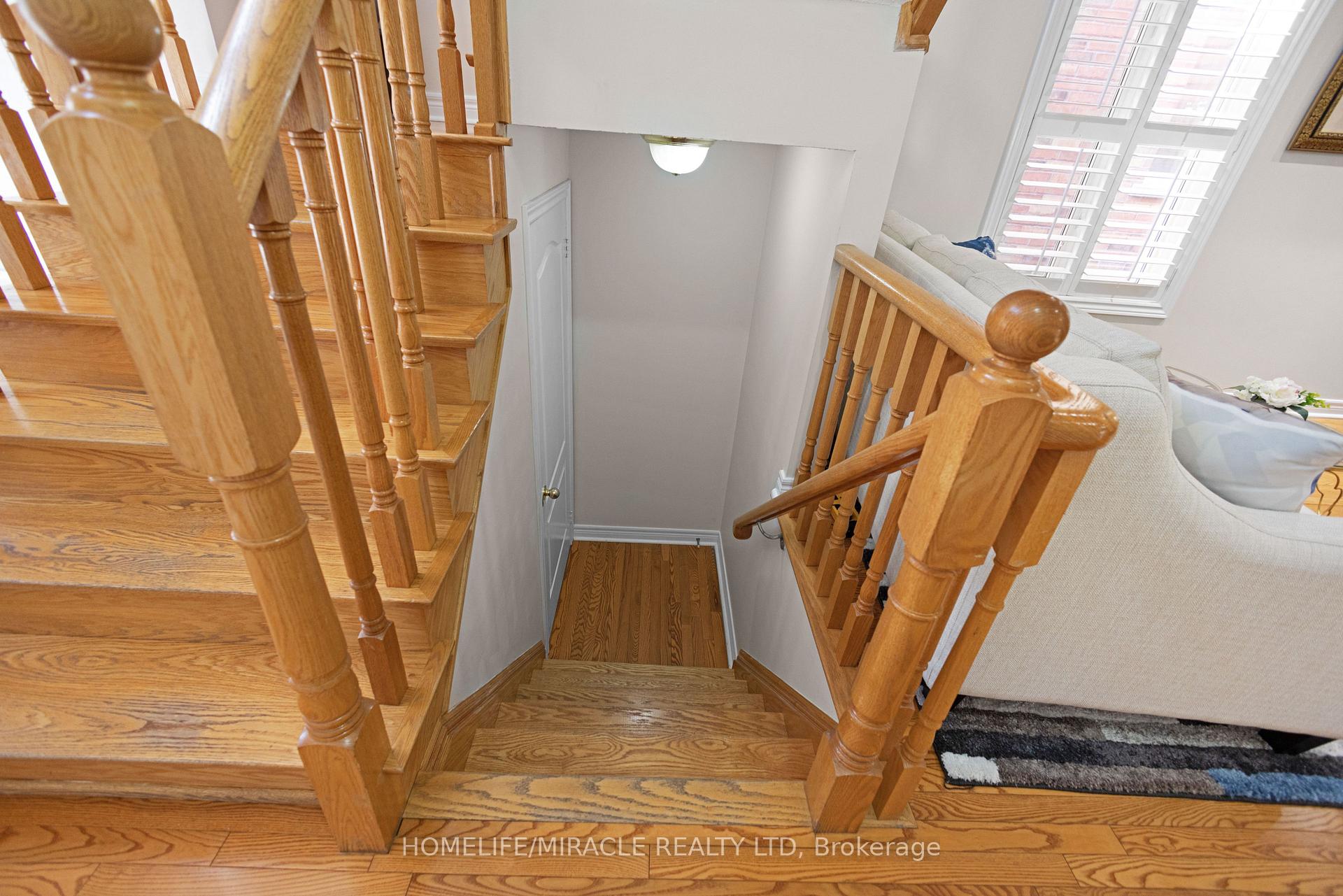 Photo 13 of 25 Openbay Gardens, Brampton, Sandringham-Wellington — HOMEH