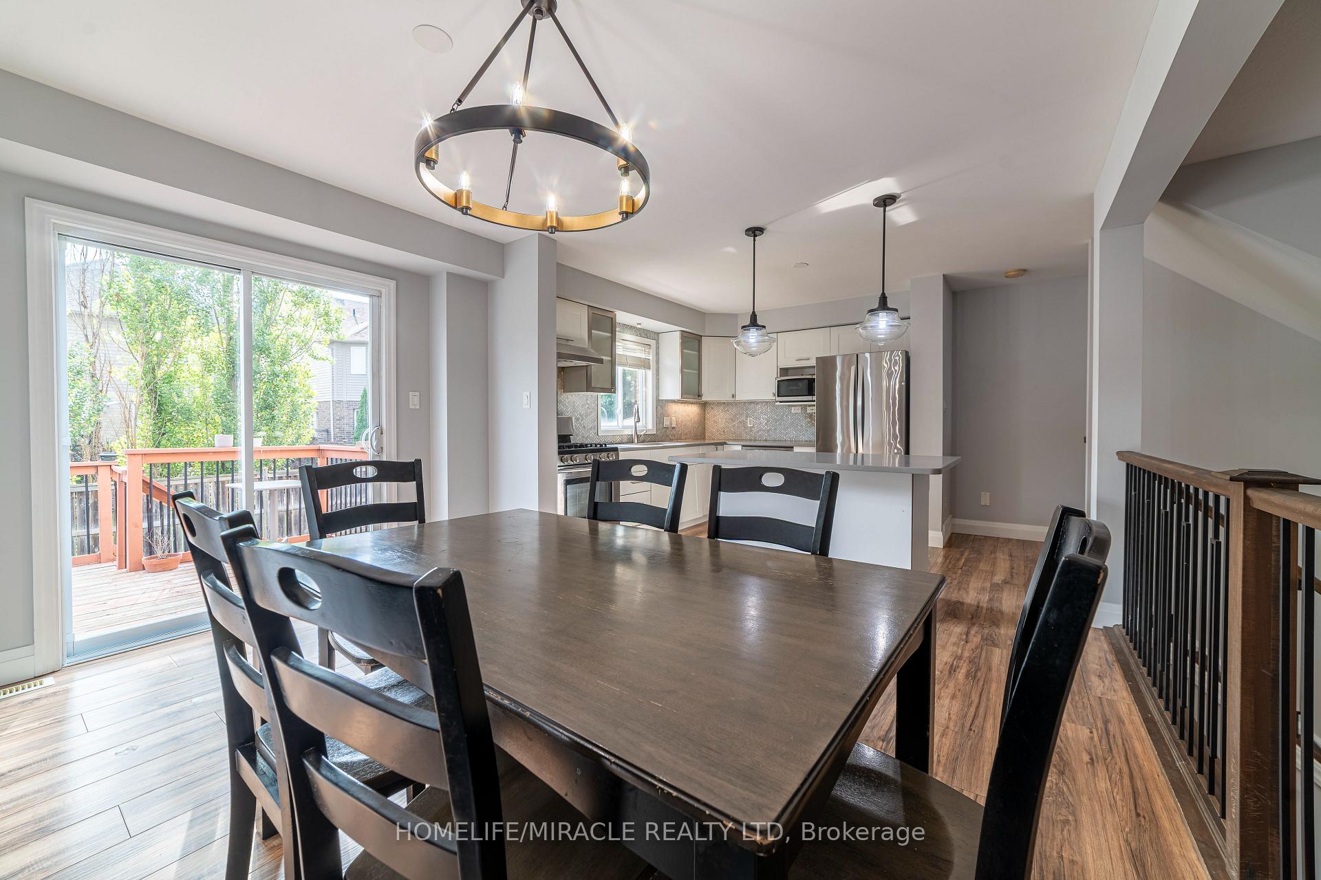 Photo 3 of 3208 Bayham Lane, London, South V — HOMEH