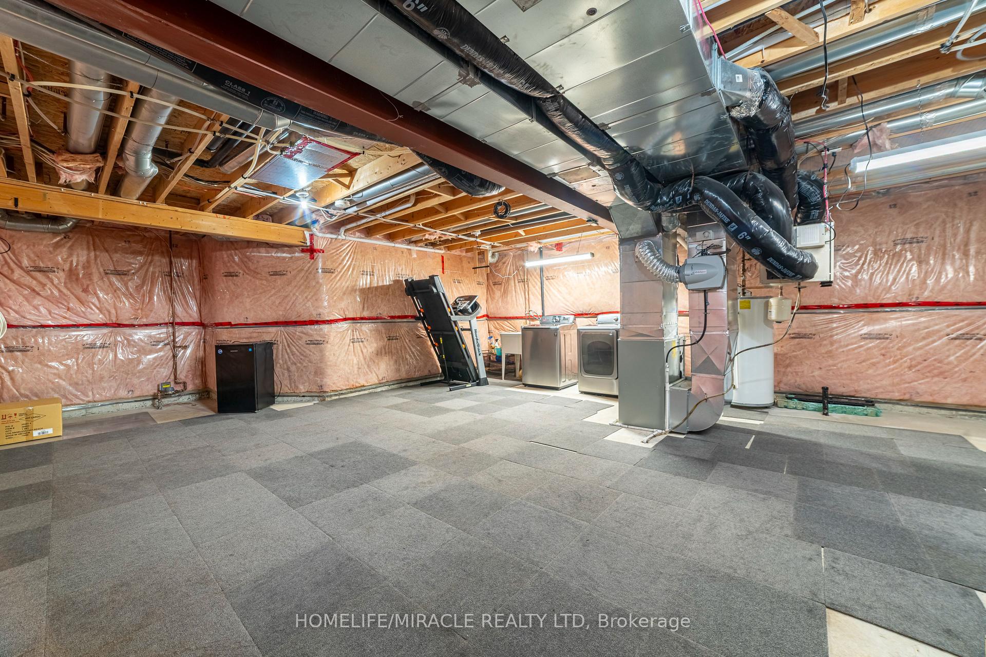 Photo 8 of 3208 Bayham Lane, London, South V — HOMEH