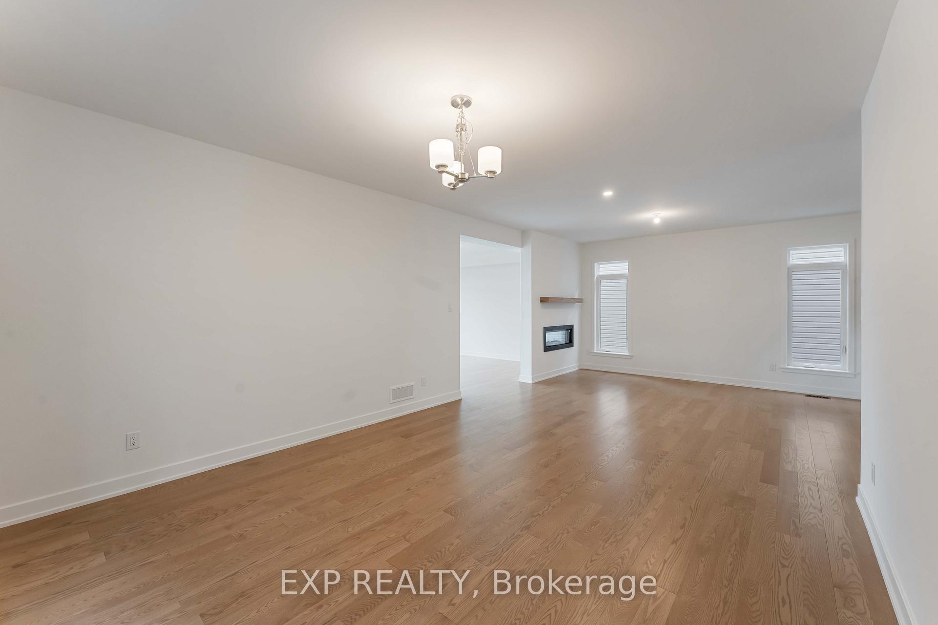 Photo 5 of 775 Ovation Grove, Ottawa, Leitrim — HOMEH