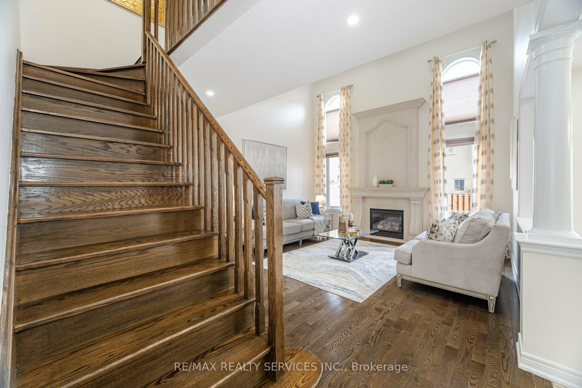 Photo 25 of 9 Silvershadow Terrace, Brampton, Sandringham-Wellington — HOMEH