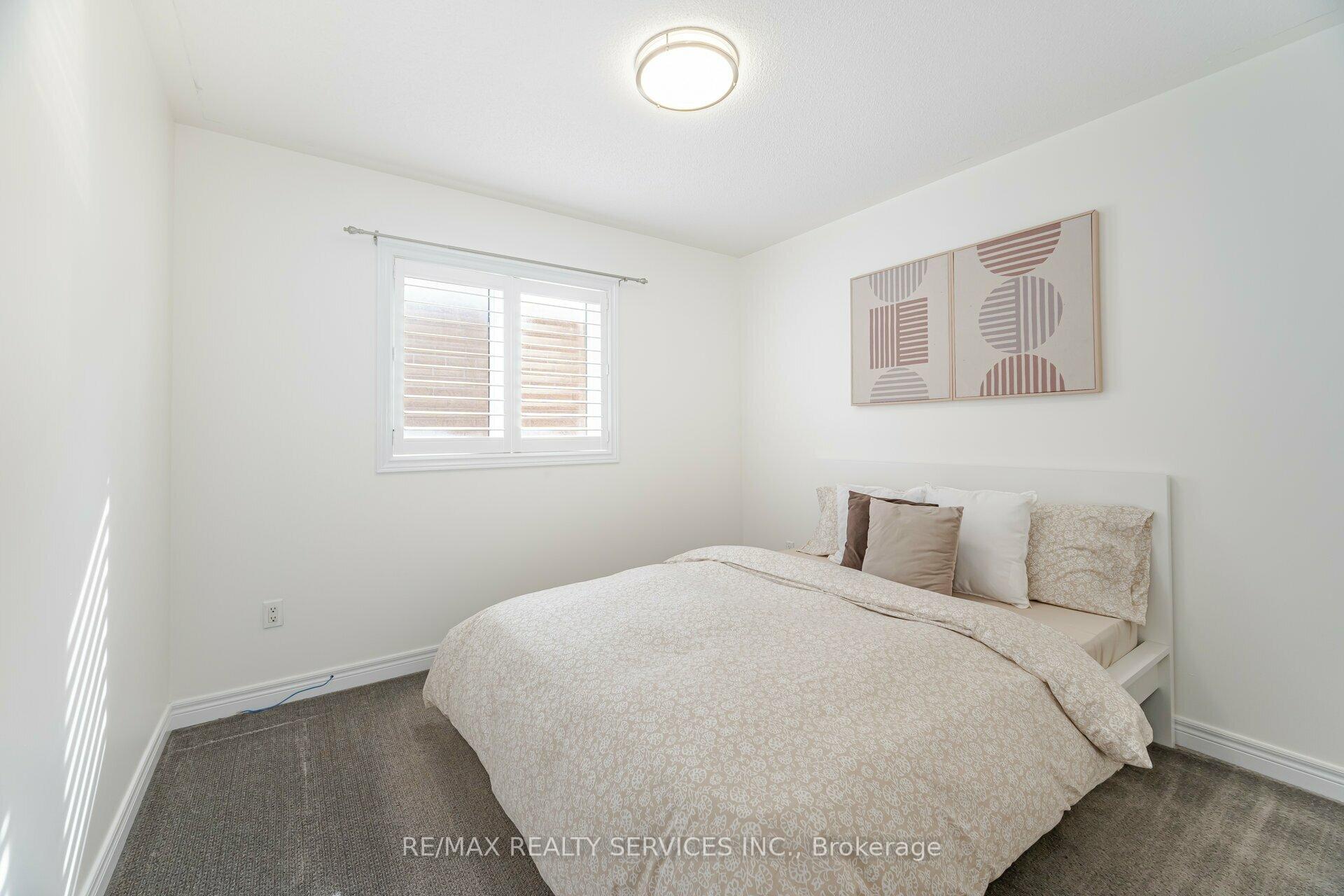 Photo 26 of 9 Silvershadow Terrace, Brampton, Sandringham-Wellington — HOMEH