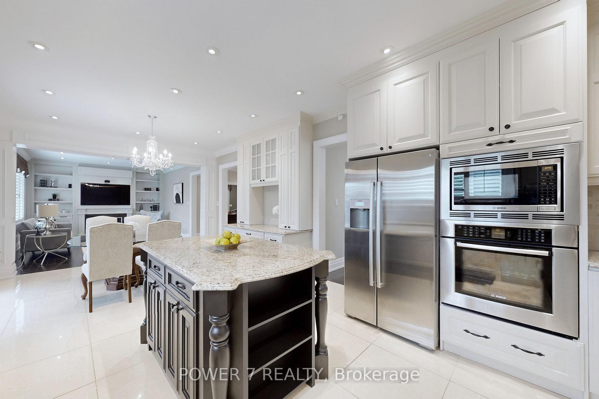 Photo 16 of 100 Forester Crescent, Markham, Cachet — HOMEH