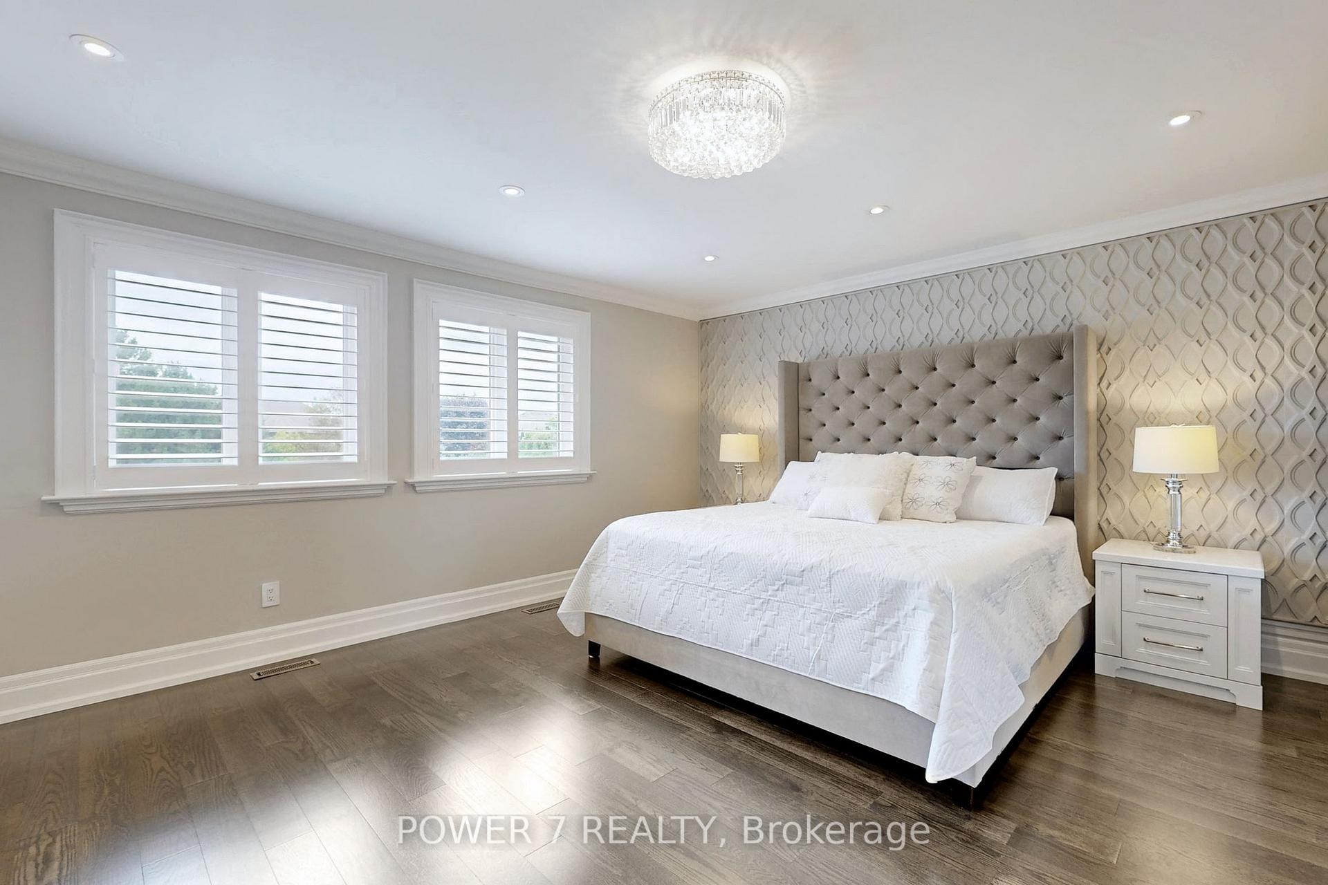 Photo 12 of 100 Forester Crescent, Markham, Cachet — HOMEH
