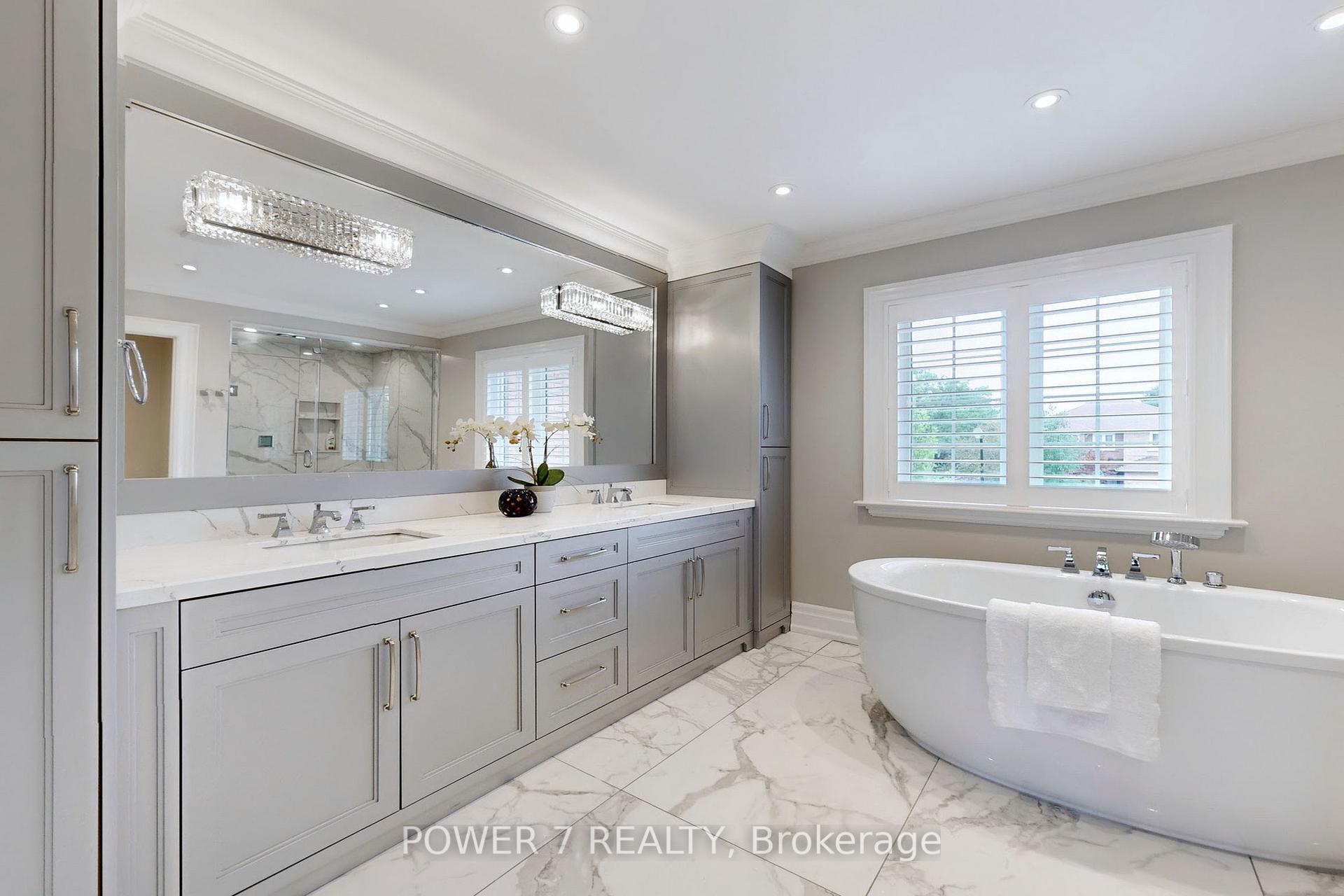 Photo 29 of 100 Forester Crescent, Markham, Cachet — HOMEH