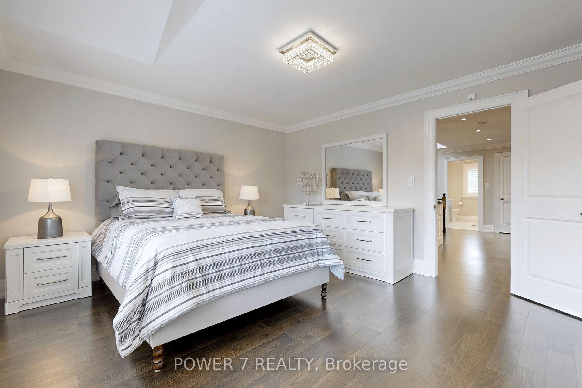 Photo 14 of 100 Forester Crescent, Markham, Cachet — HOMEH