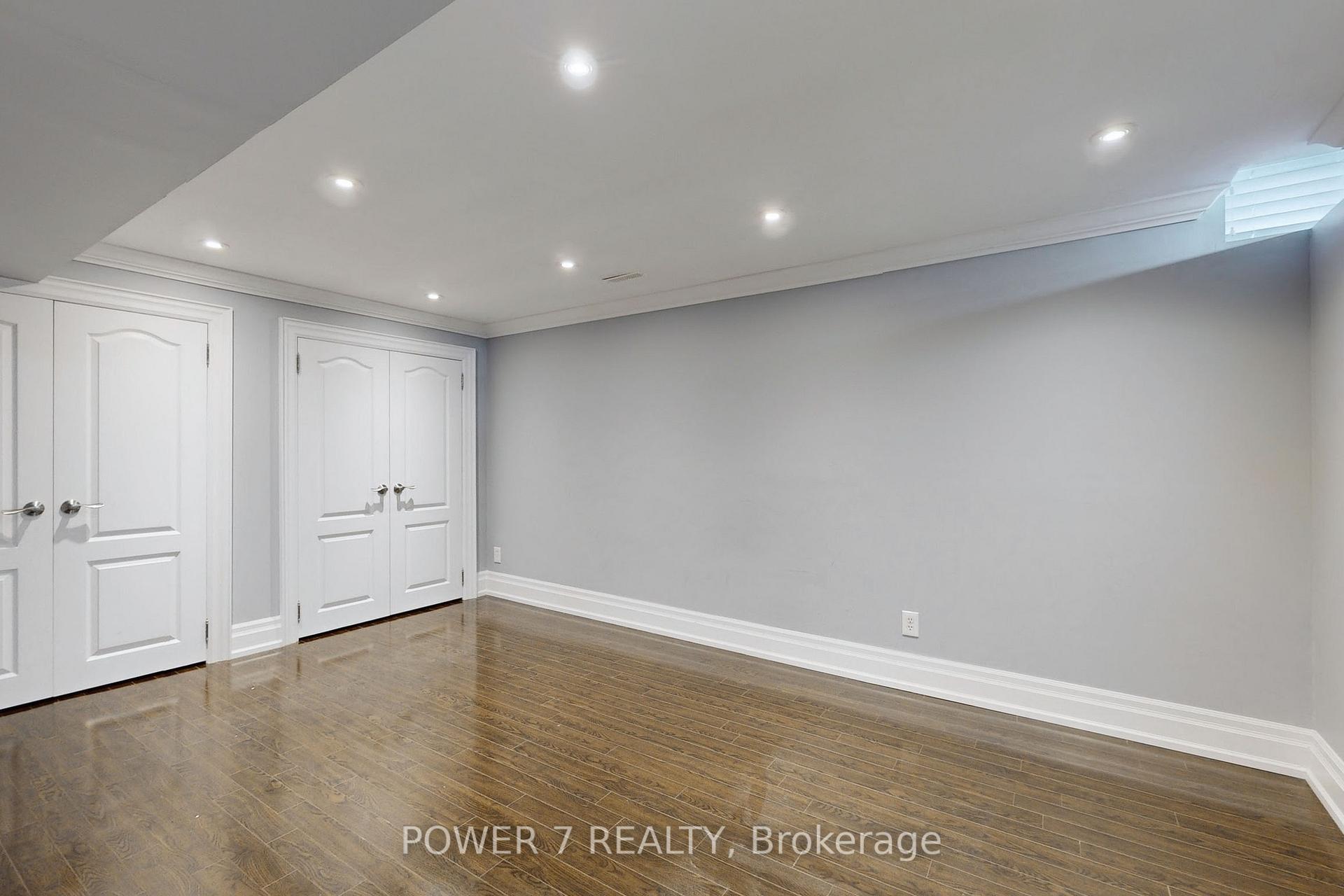 Photo 25 of 100 Forester Crescent, Markham, Cachet — HOMEH